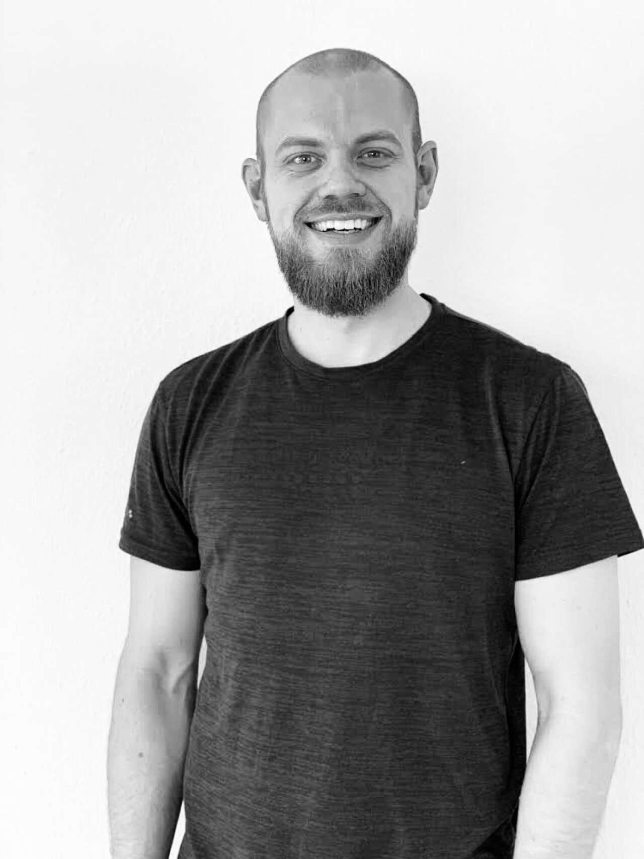 Joakim Lynge Jakobsen Personlig træner, kostvejleder og vanecoach MorsKrop Odense.